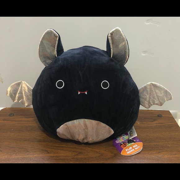 Squishmallow Flipamallow Paxton the Pirate & Emily the Bat - Picture 4 of 6